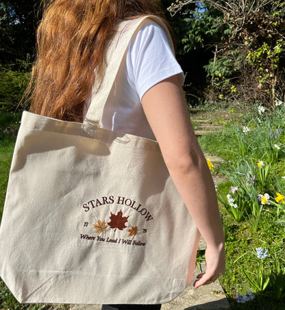 Stars Hollow Leaves Tote